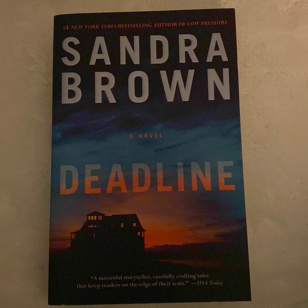 DEADLINE by Sandra Brown